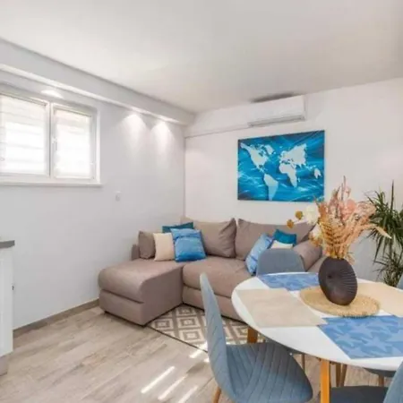 Two Bedroom With Terrace *